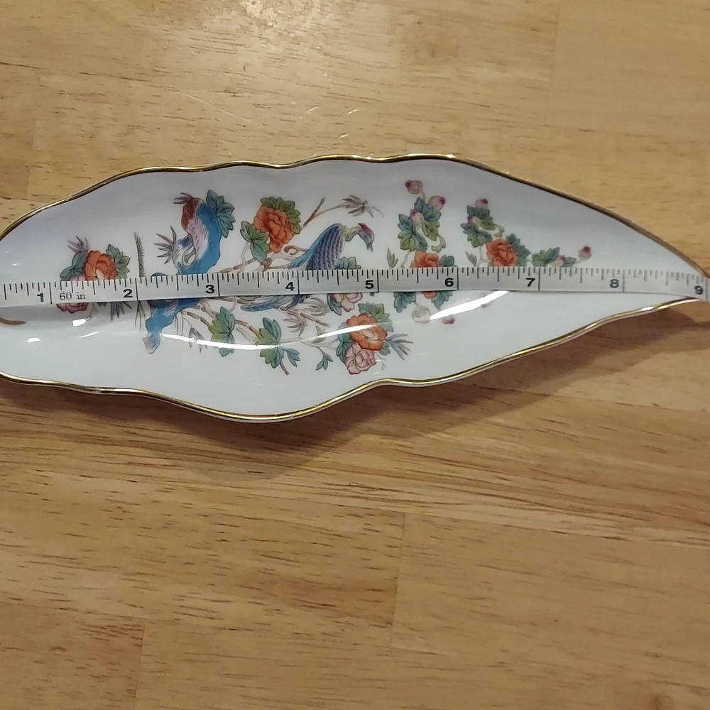 Rare Vintage Wedgwood Kutani Crane Gold Trim Narrow‎ Leaf Tray